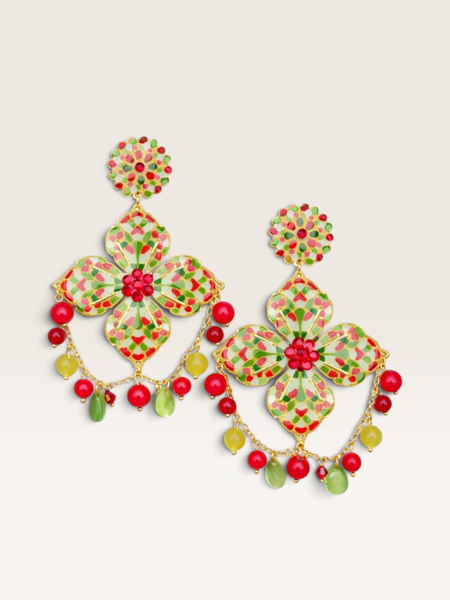 Pendientes esmaltados en verde manzana y rojo