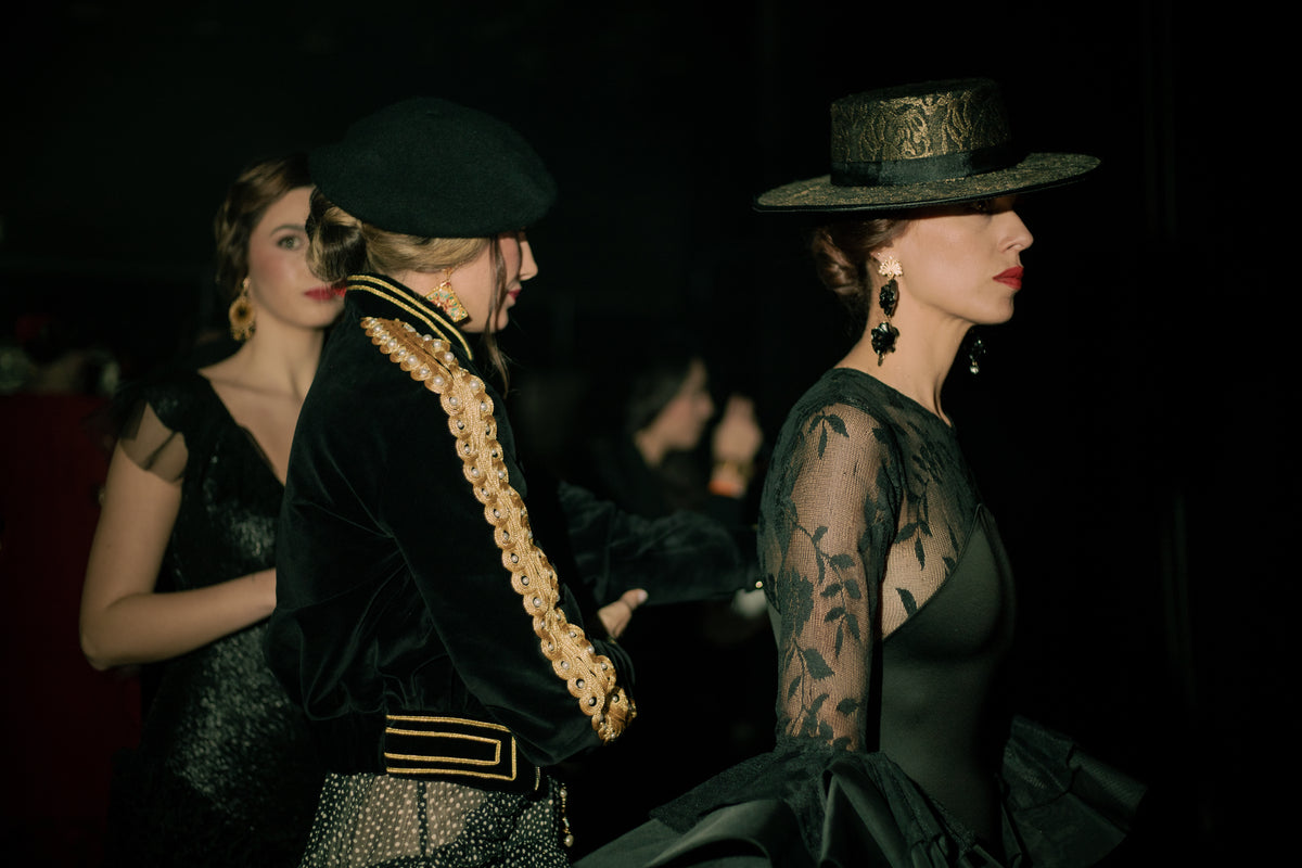 Detalle de backstage de la colección Sergy & Tapiju presentada en SIMOF 2026